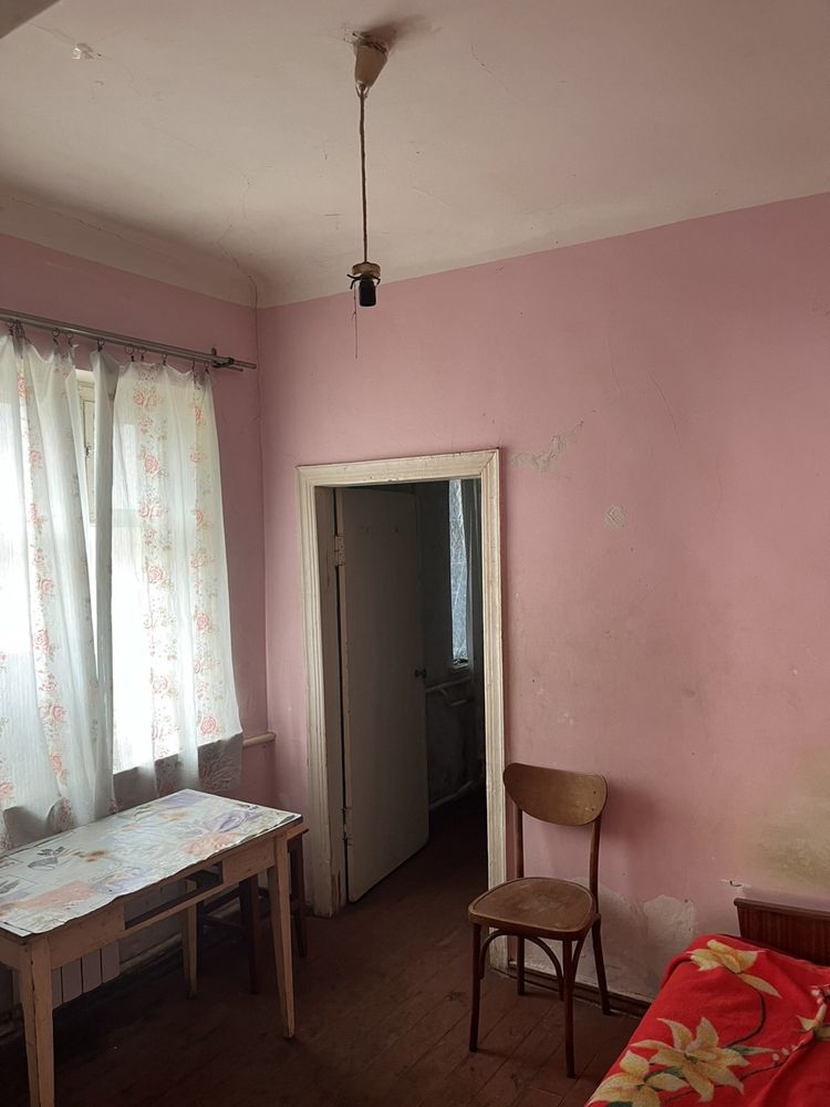 Продаж! Квартира в будинку котеджного типу по вул Радіо
