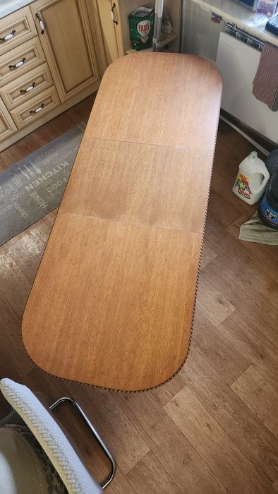 Стіл кухонний дерево шпон