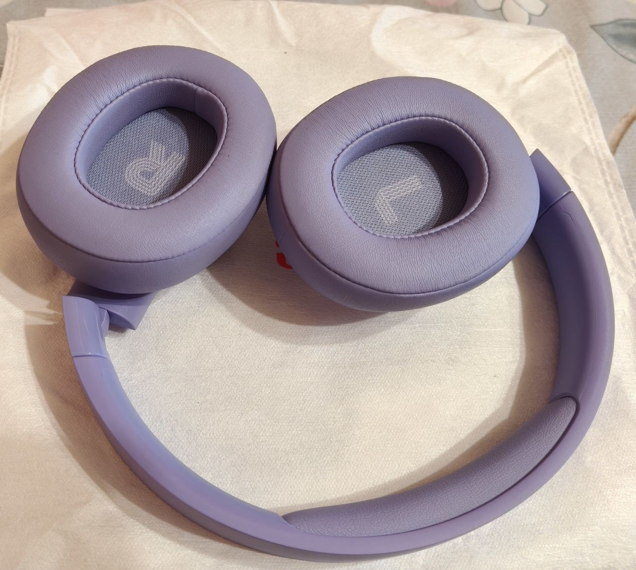 Продам бездротові навушники Jbl Tune 720 BT