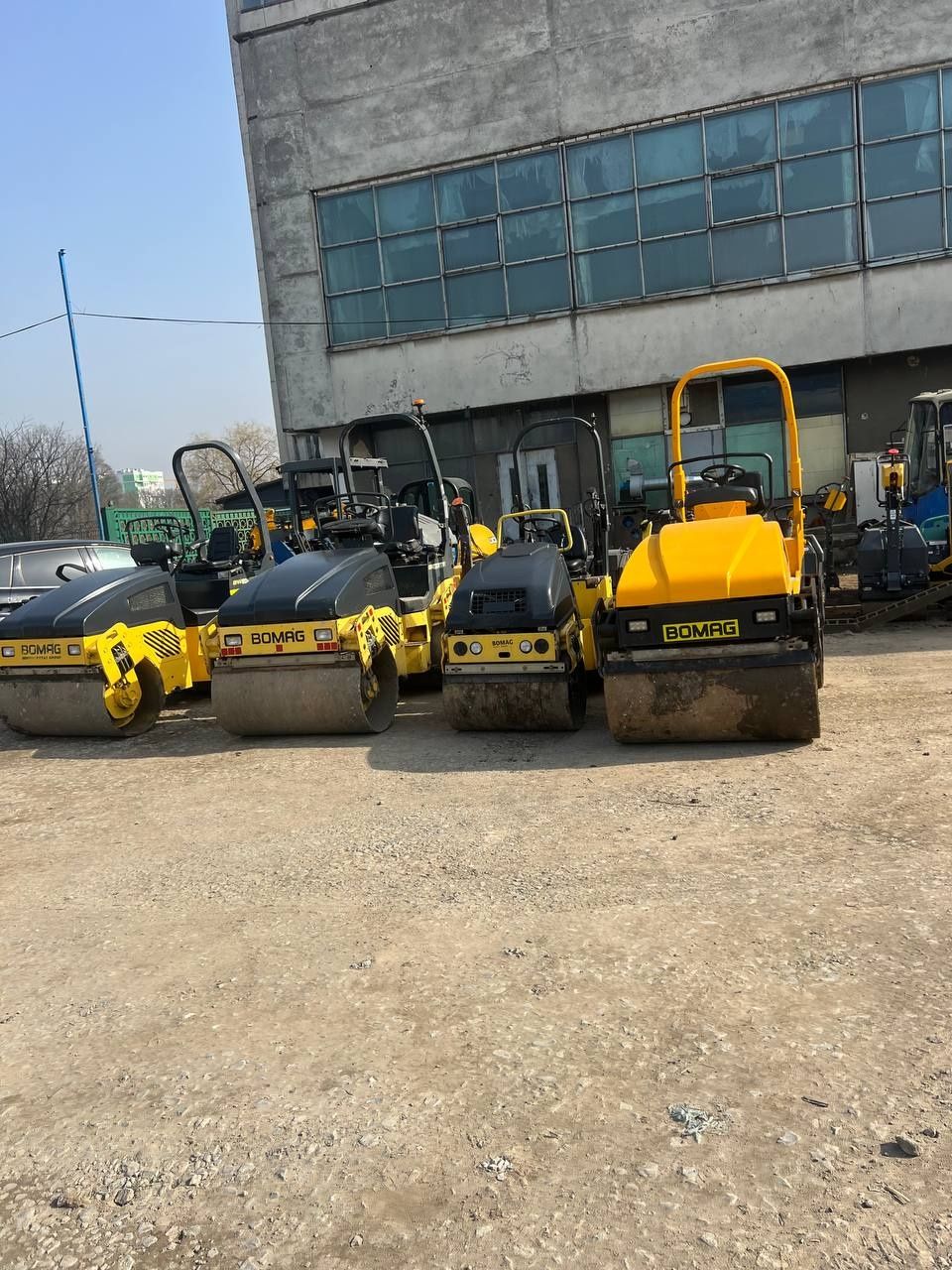 Каток дорожній каток асфальтний каток бомак bomag bw 120 ad4