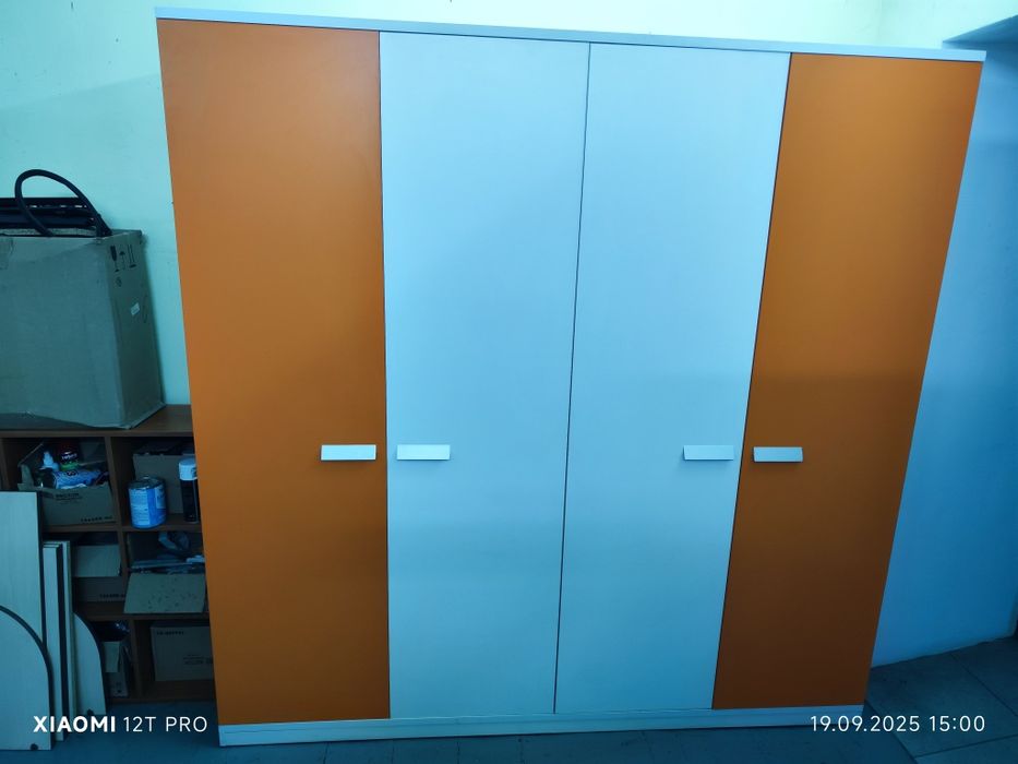 Шкафы Стеллажи Тумбы и другая офисная мебель