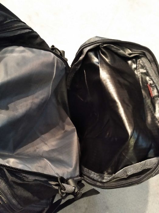 Nowy plecak turystyczny trekkingowy 30 l.