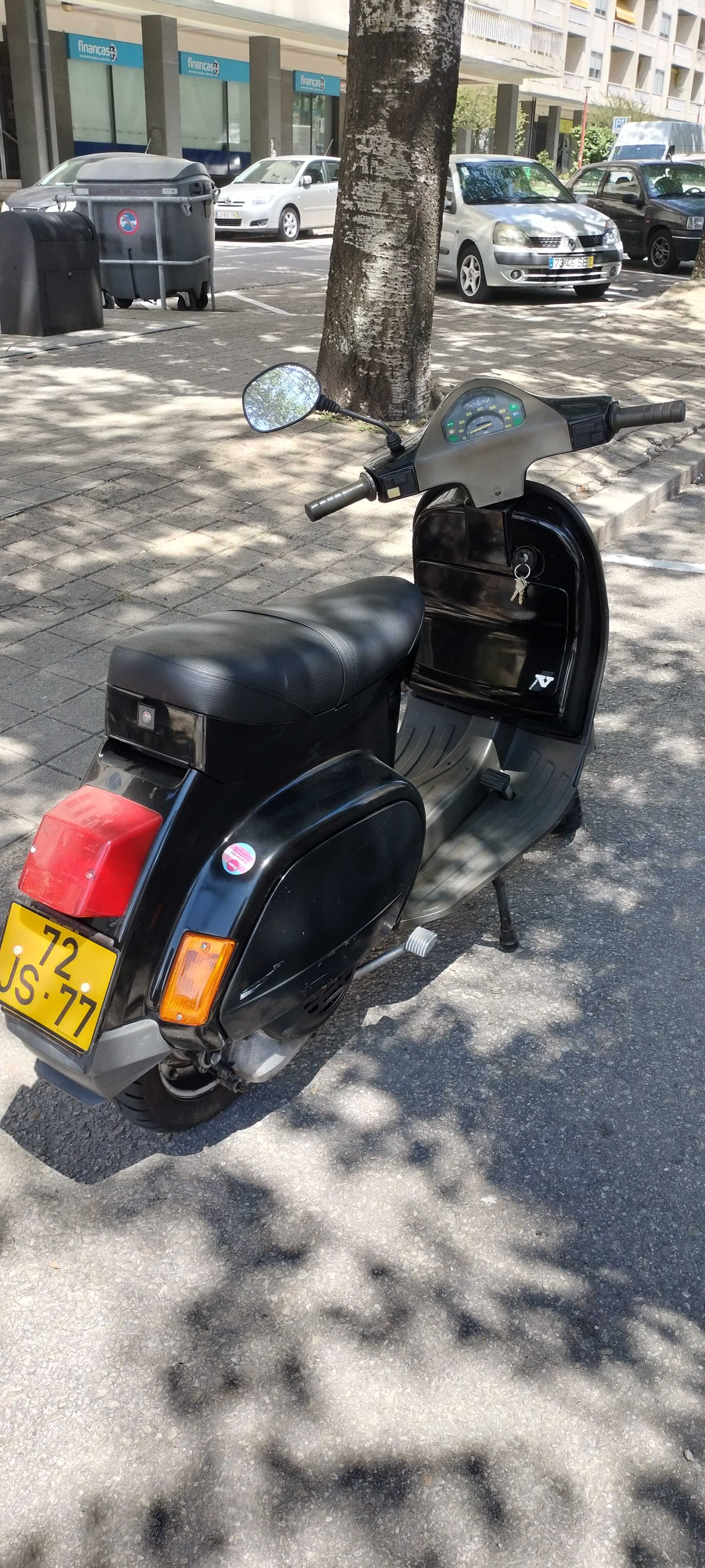 Vespa FL2 1994 Porto