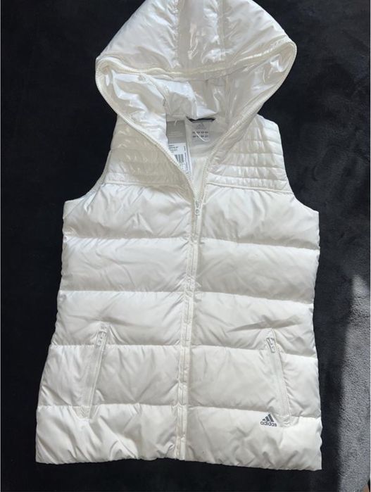 Жилет пуховий adidas. Новий. Оригінал. Натуральний пух.