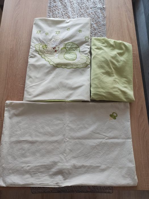 Komplet pościeli z prześcieradłem