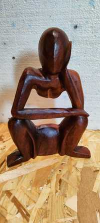 Figurka drewniana ręcznie rzeźbiona ciemny brąz. Nowa