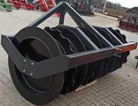 Wał do ugniatania pryzm METAL-TECHNIK