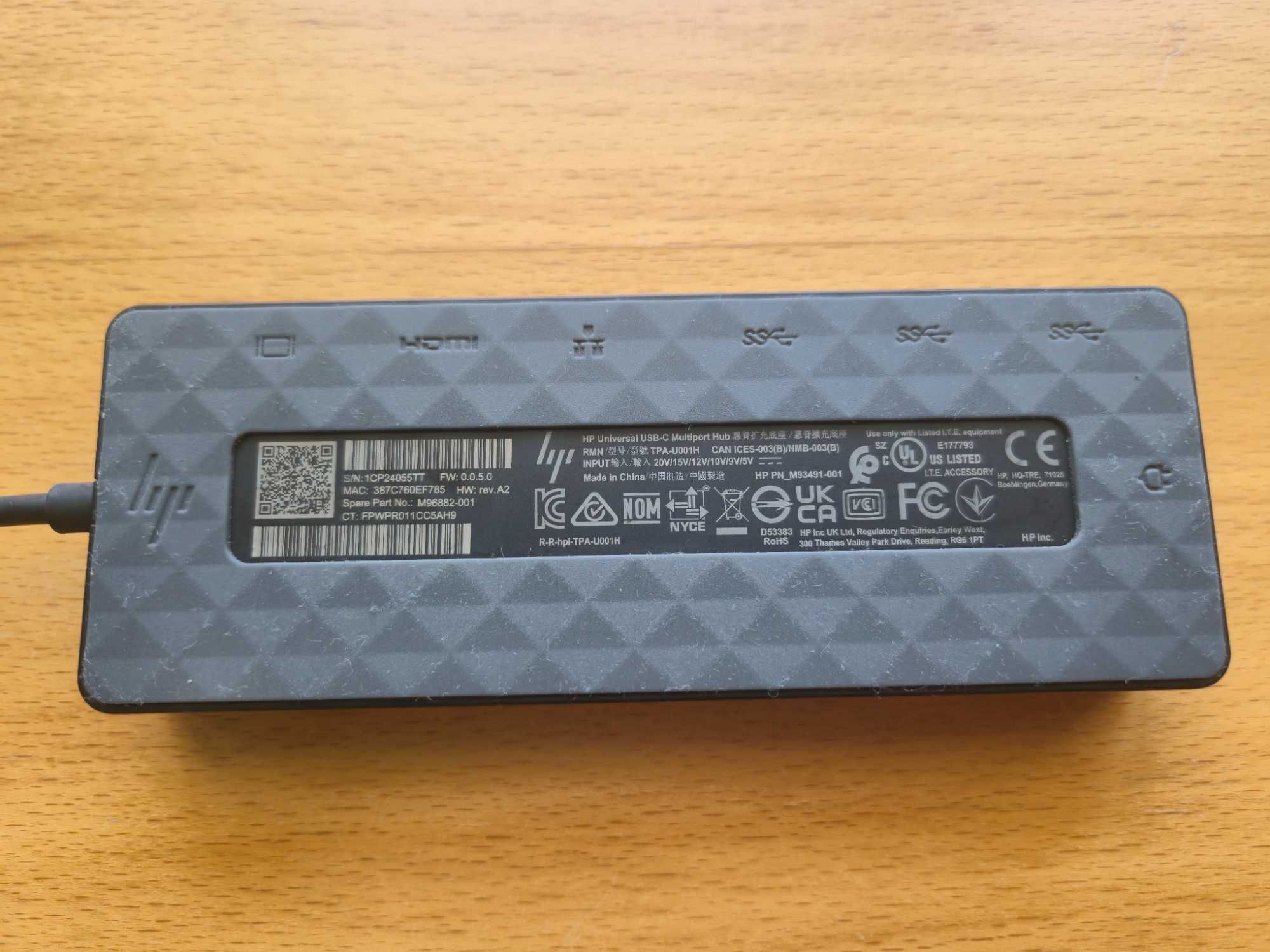 Adaptador USB-C HP Universal Multiport Preto
