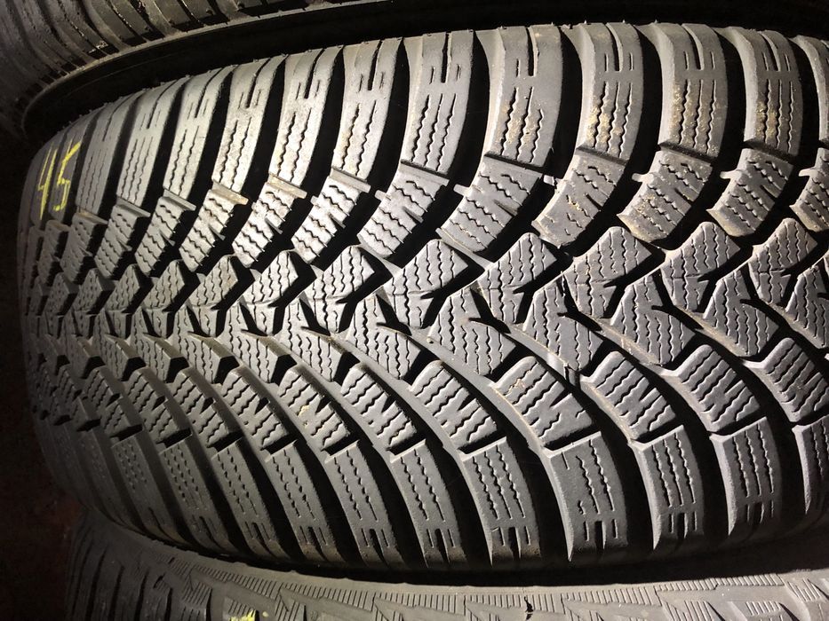 Шини 225/55 R16 Falken HS-01 комплект