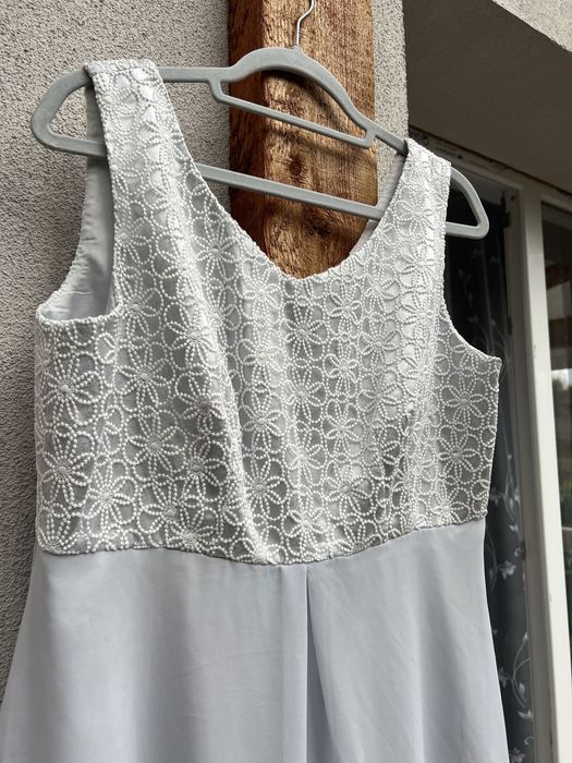 Elegancja sukienka na wesele 42/44