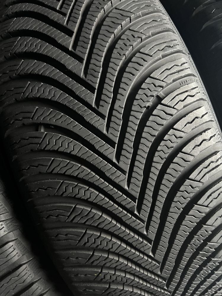 215/65/16 R16 Michelin Alpin 5 4шт зима