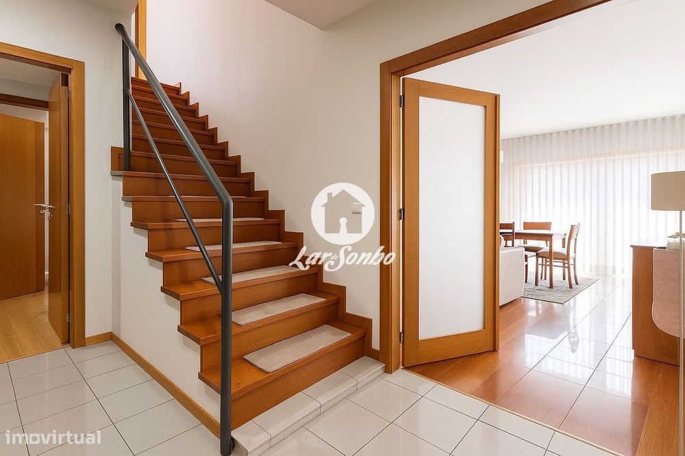 Excelente T4 Duplex na Póvoa de Varzim