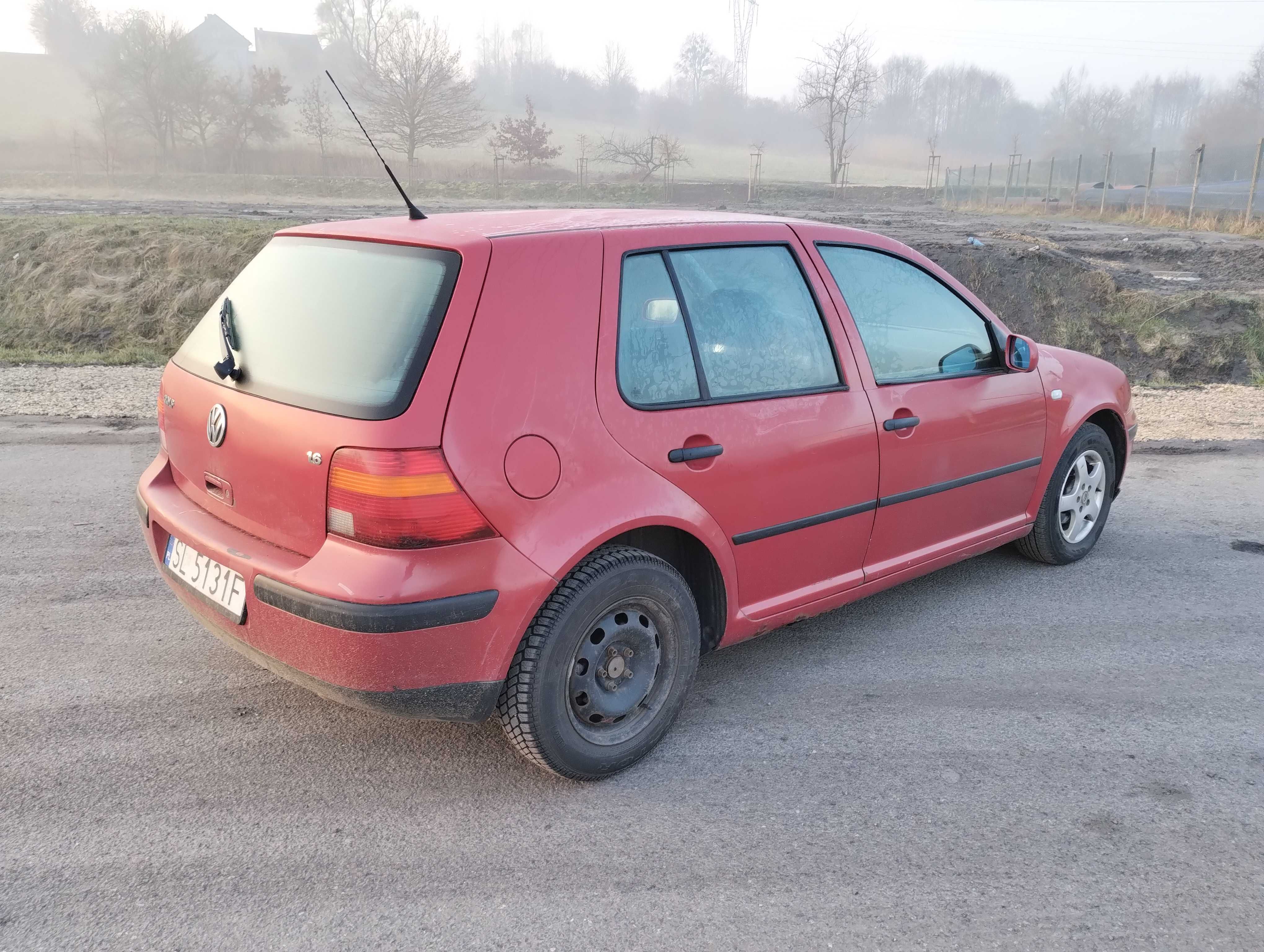 Volkswagen Golf IV 2001r 1.6 16V