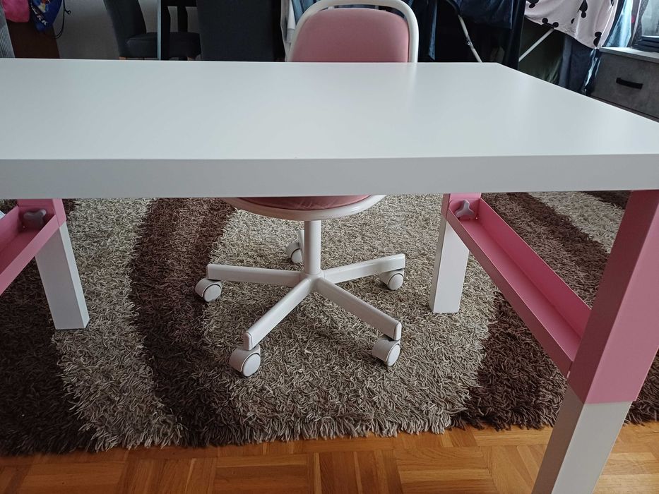 Biurko Ikea pllus krzesło