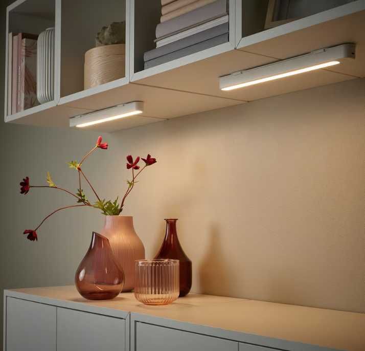 LED світильник на акумулятоних батареях  IKEA  ROLFSTORP