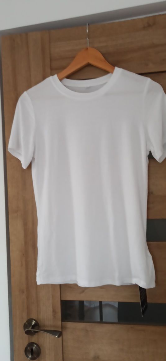 Nowa prosta bluzka 36/38