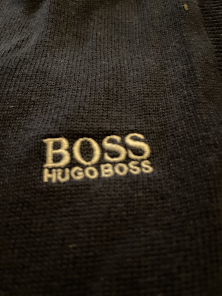 Camisola azul da Hugo Boss