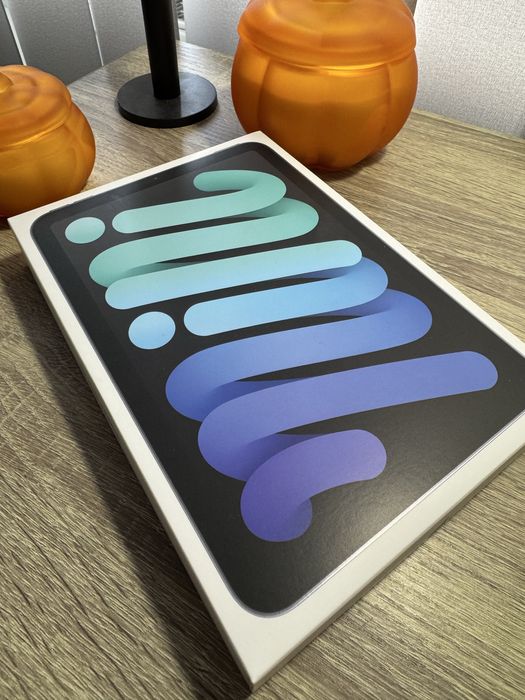 iPad mini 7 generacji A17 Pro 256 gb Celullar Nowy