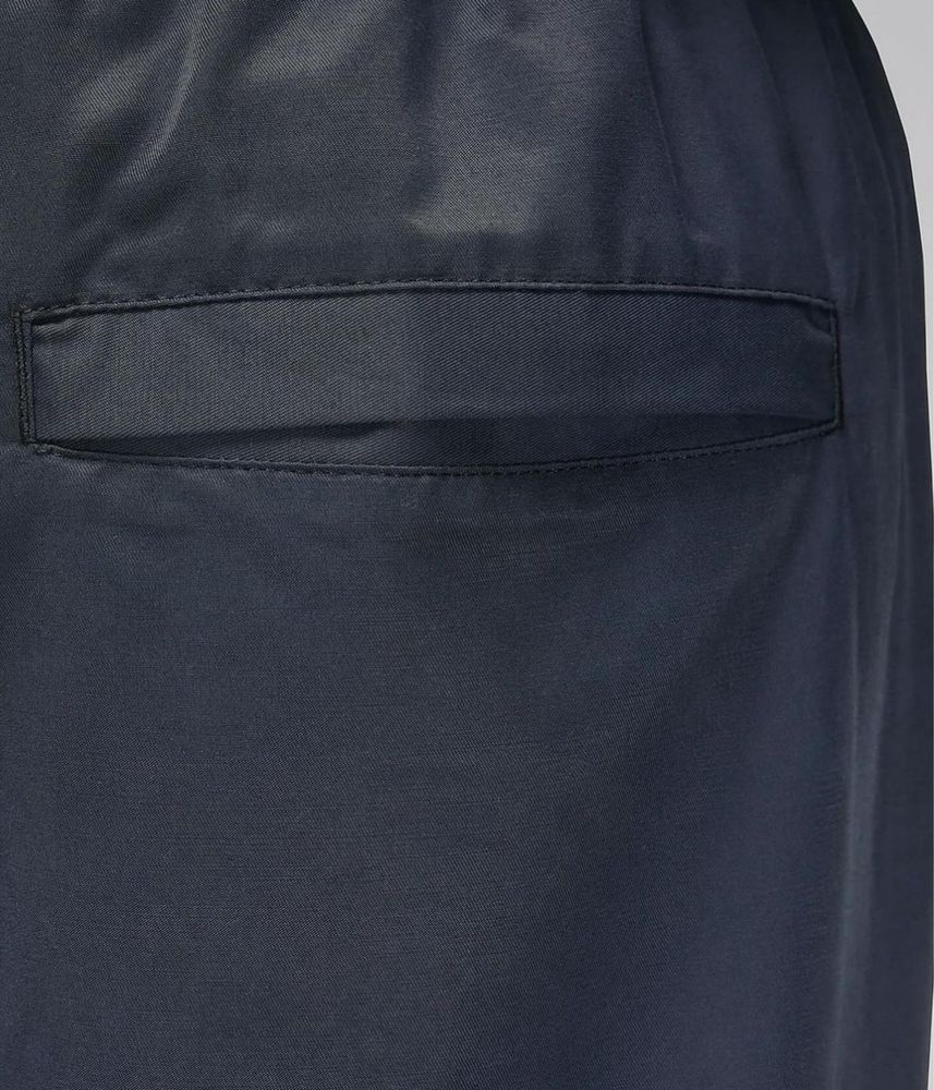 легкі штани Jordan Essentials Men’s Woven Pants FN4539-010