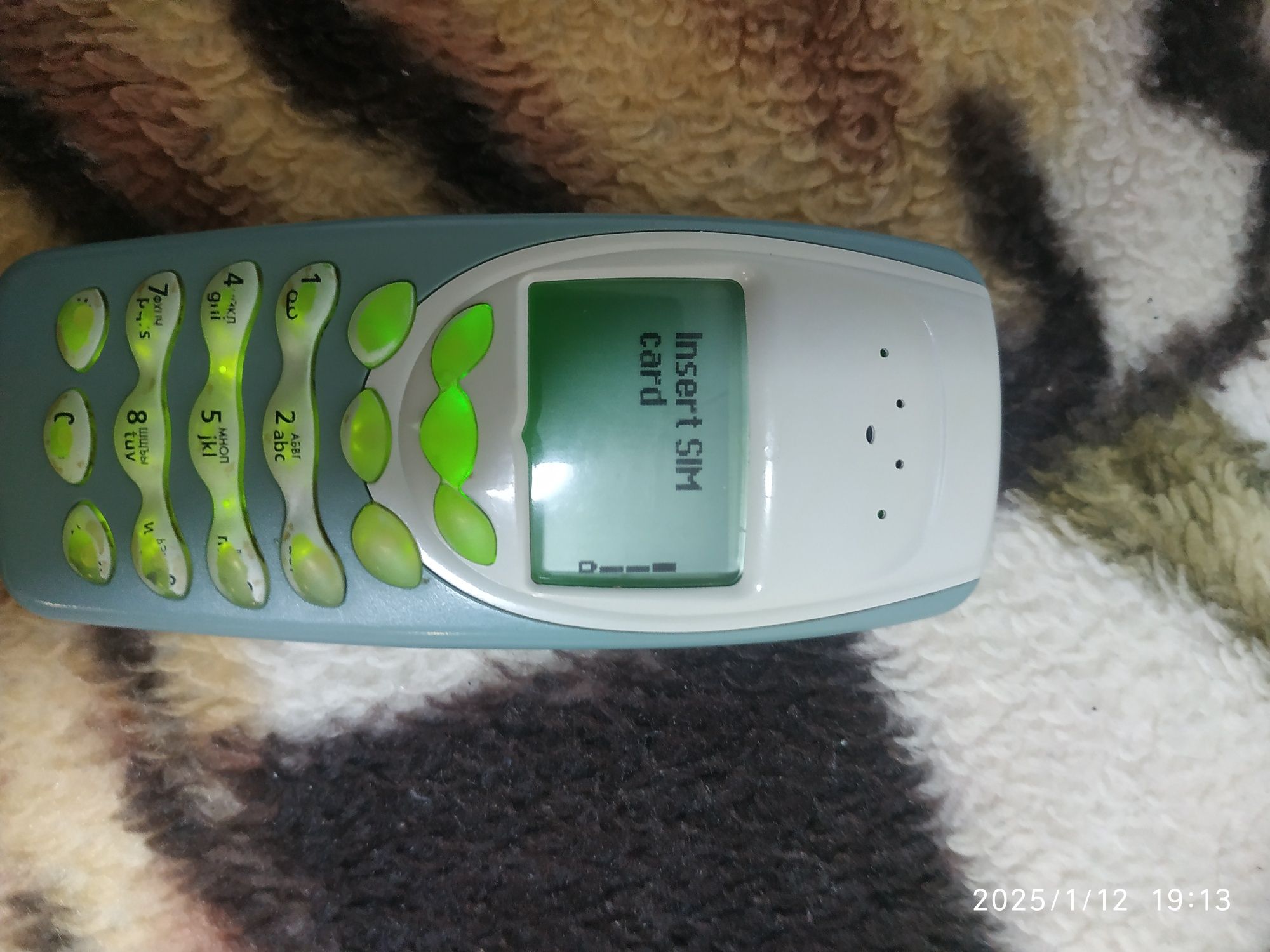 Продам Nokia 3410 на запчастини