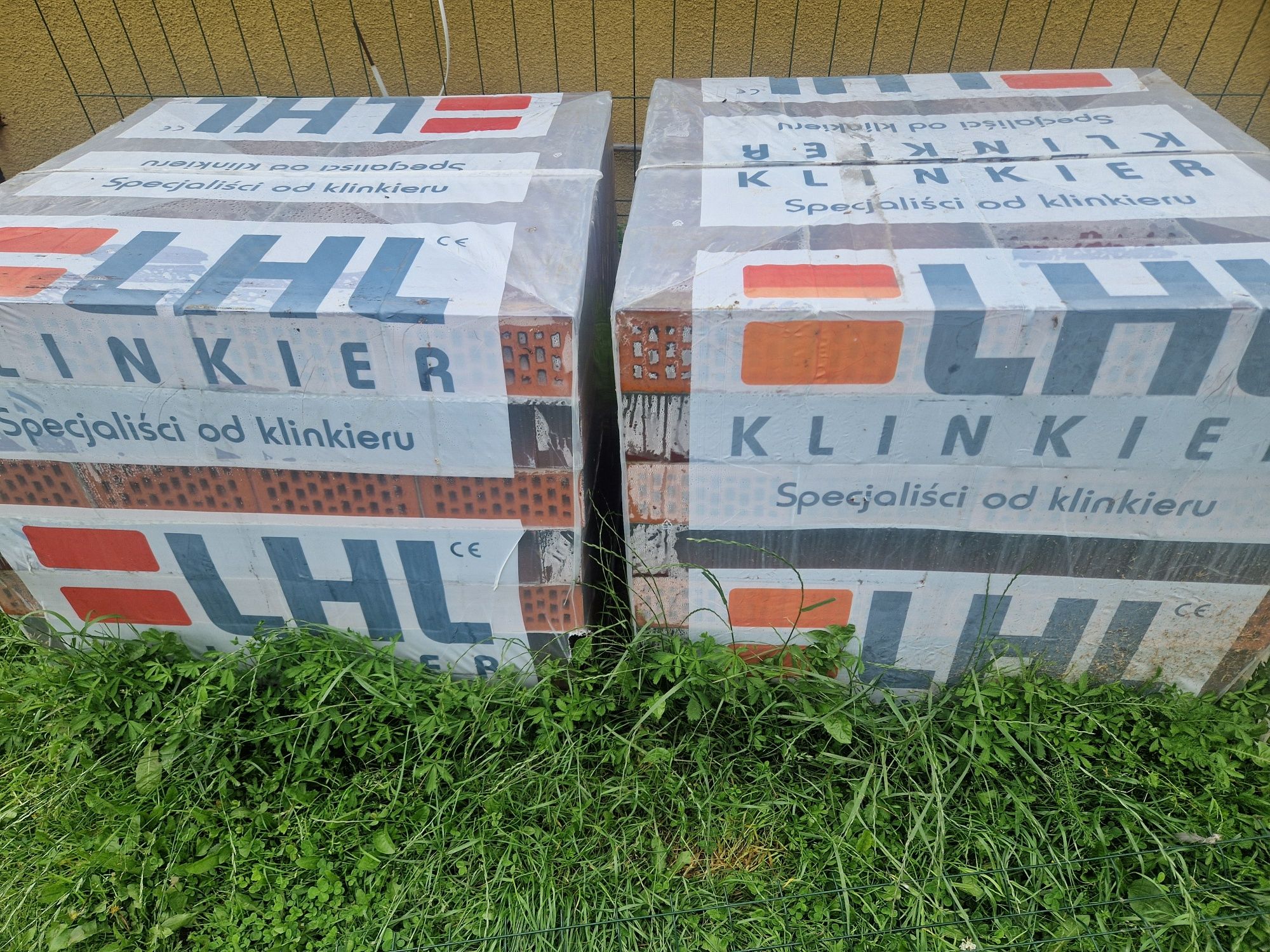 Cegła klinkierowa perforowana