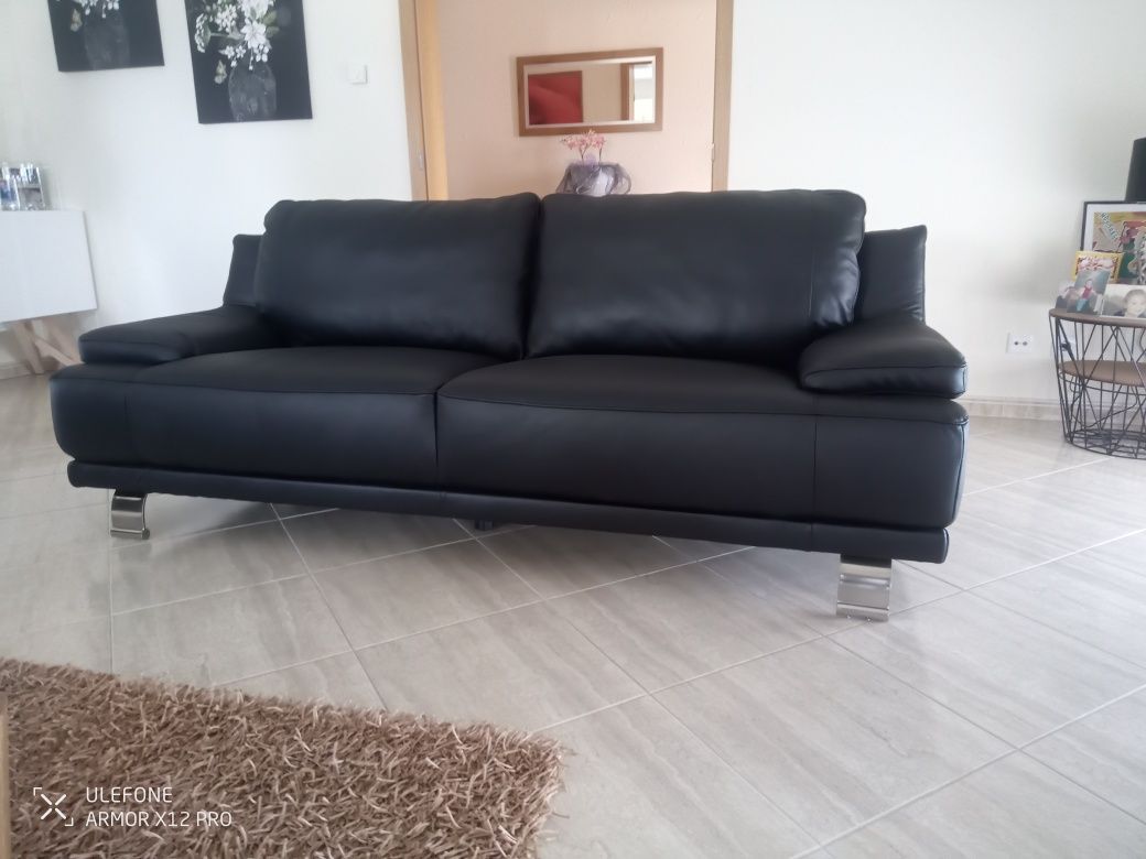 Sofás semi novos