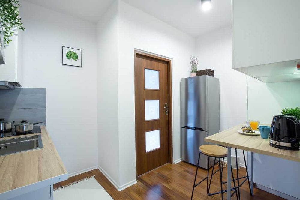 Jasny pokój w komfortowym mieszkaniu tuż obok UJ - Świetna lokalizacja