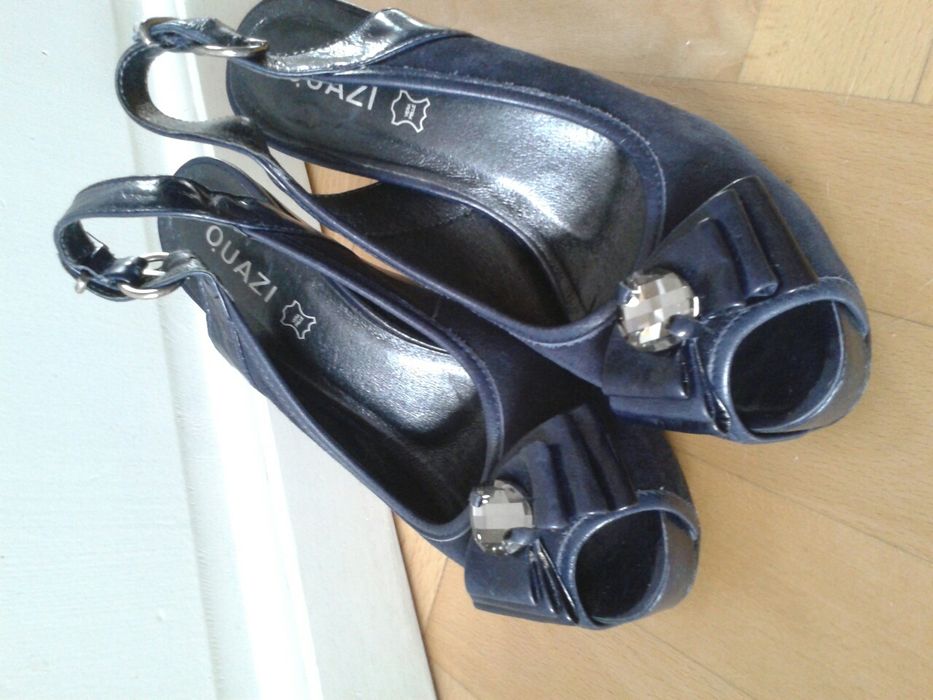 Nowe CCC Quazi granatowe eleganckie szpilki z platformą 37 wesele