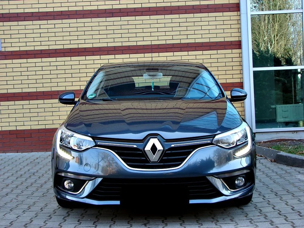 Renault Megane Zarejestrowany Navi LED 6biegów Start-stop Komputer Tempomat Serwis