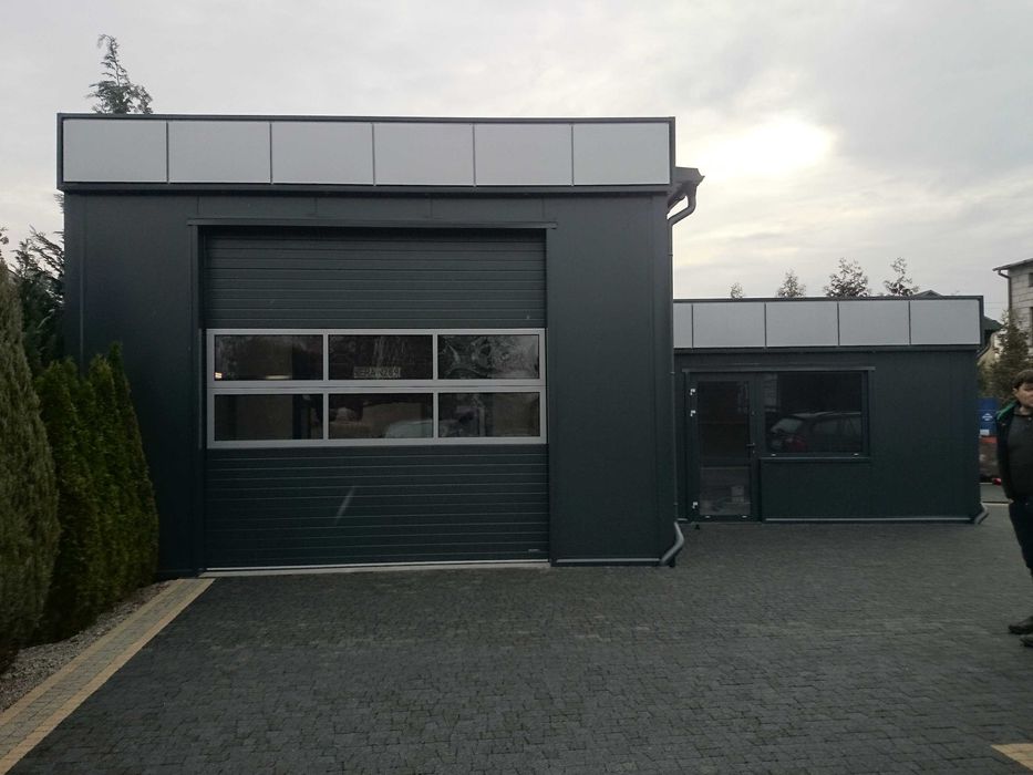 Budynek z płyty warstwowej magazyn garaż konstrukcja stalowa 12x25x4m