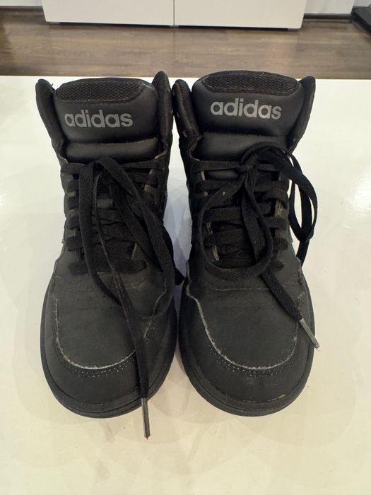 Buty chłopięca Adidas r.35.5