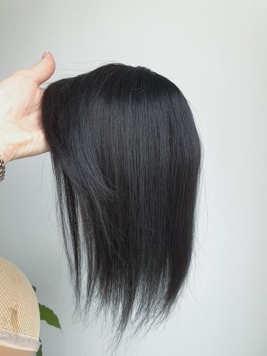 Tupet topper z włosów naturalnych czarny z grzywką Jowita