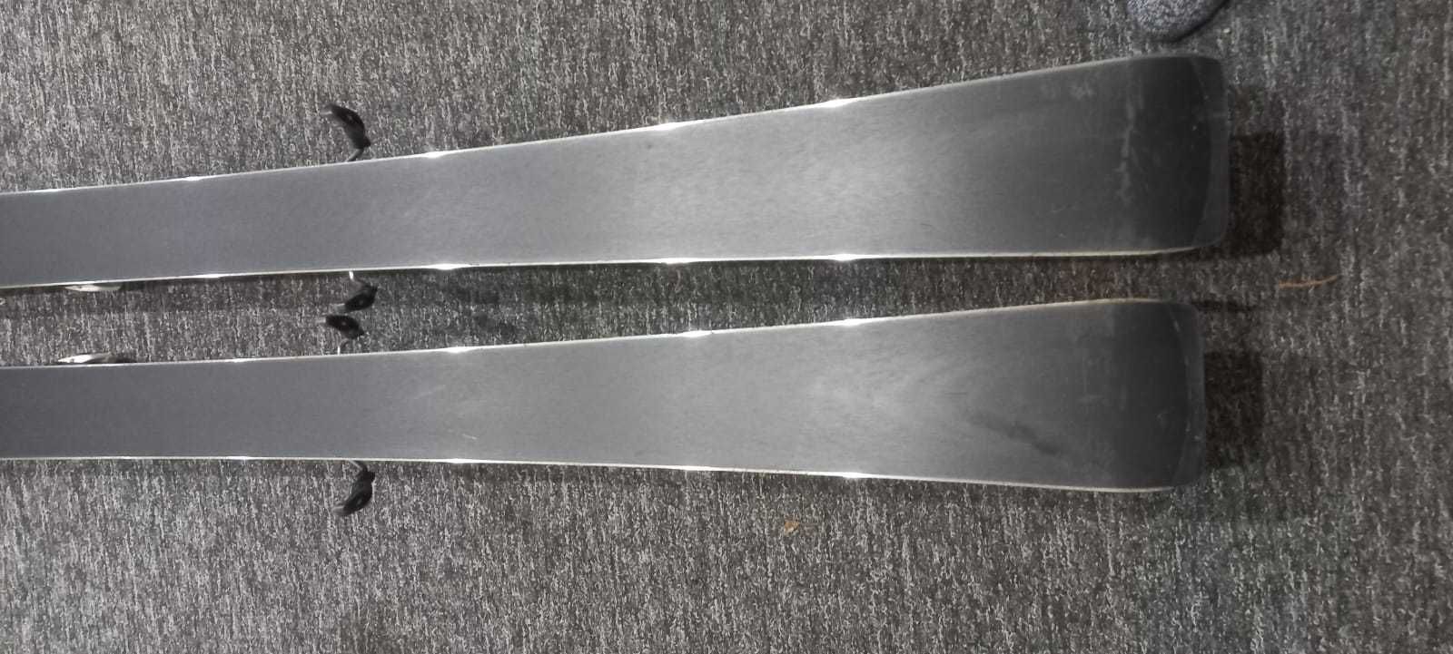 Narty Volkl RaceTiger SRC