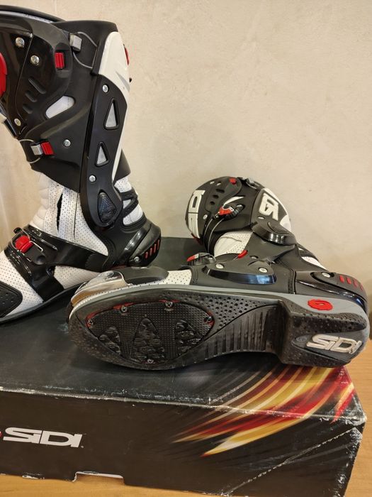 Продам мотоботы Sidi