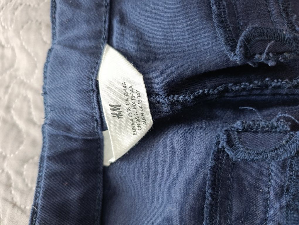 Spodnie materiałowe chłopięce H&M  r.164 cm.