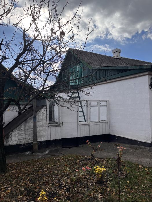 Продам часть дома с отдельным двором п. Ясное