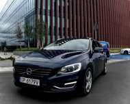 Volvo V60 Volvo V60 hybryda / plug in ,296 koni , stan idealny