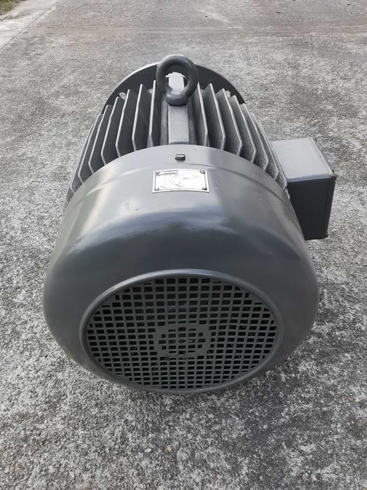 Silnik elektryczny 11 KW  380v 1470 obr/min