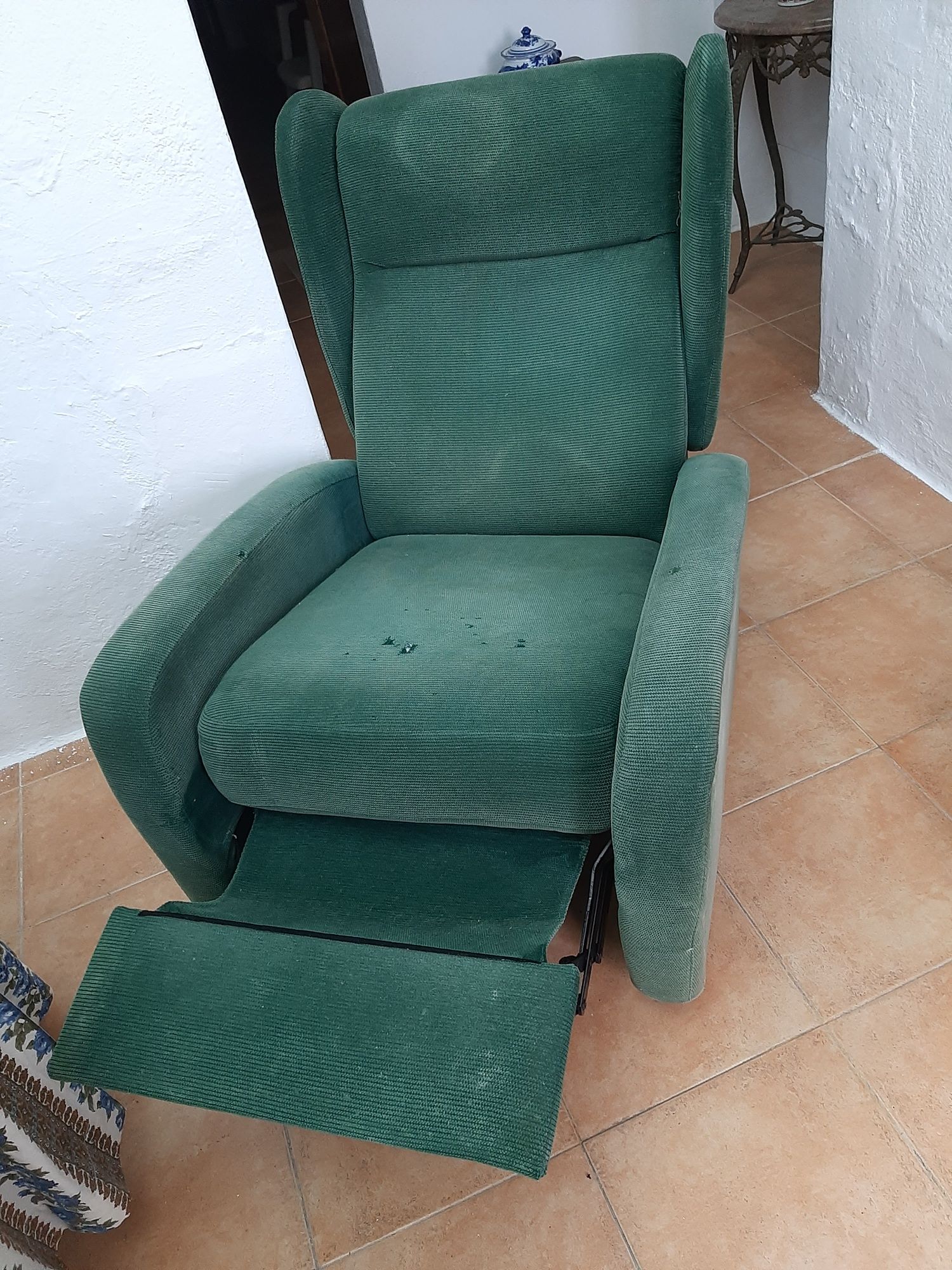 Sofá  verde extensível