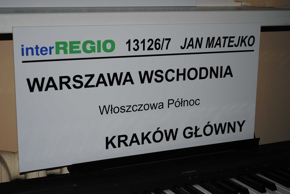 Sprzedam replikę tablicy relacyjnej pociągu IR Jan Matejko