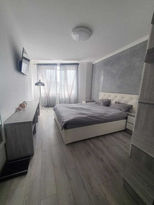 Оренда 1 км квартири по вулиці Квітовій, Старий Парк