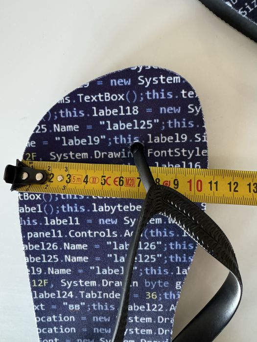 Klapki - Japonki dla programisty - Nadruk kodu