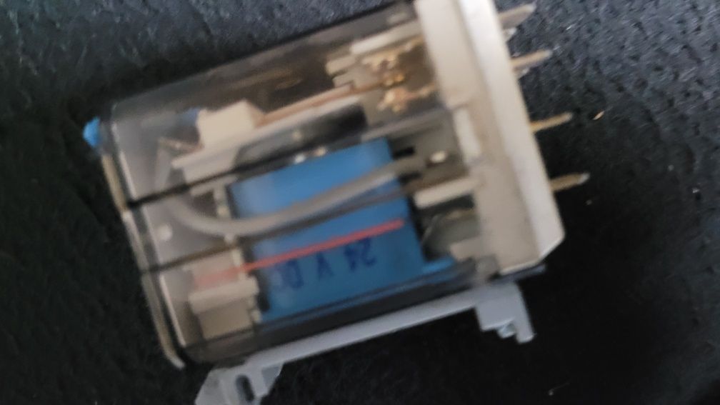 Przekaźnik Finder 16A/250V 3P cewka 24V