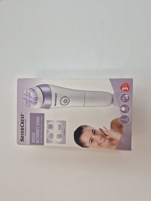 Szczoteczka do oczyszczania i masażu twarzy