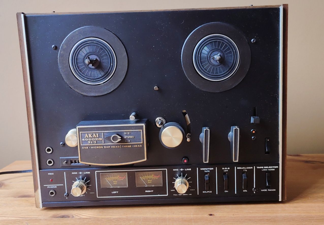 Magnetofon szpulowy Akai 4000 DS MK2