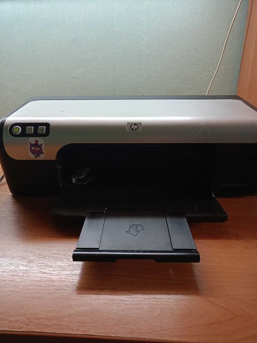 Принтер  НР  струйный цветной