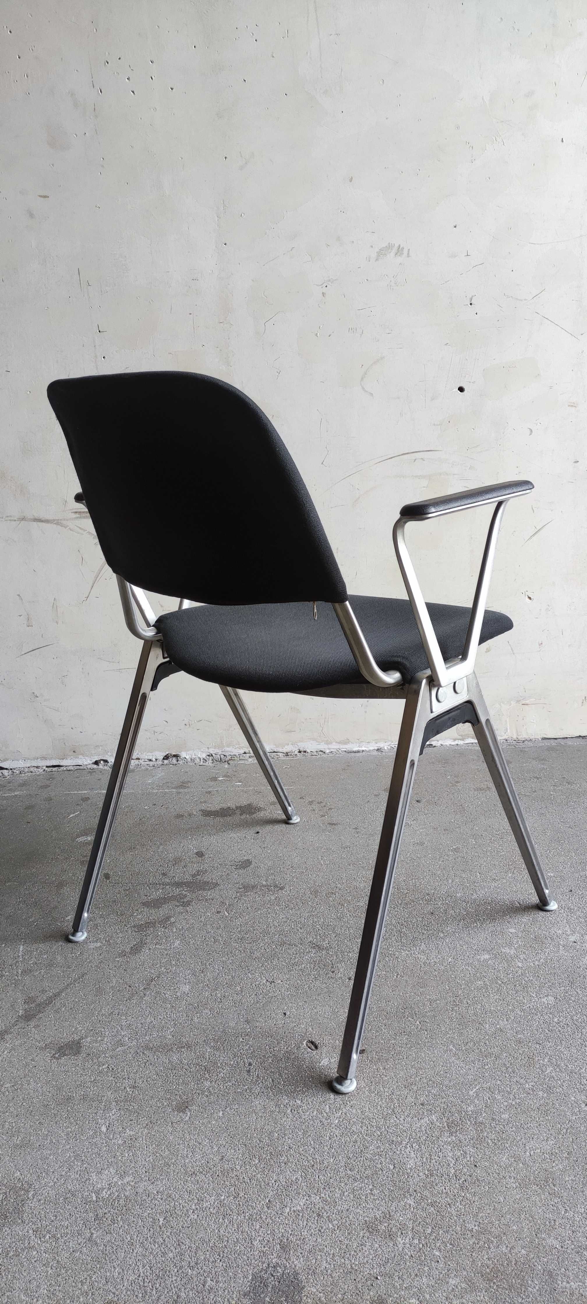 Krzesła Knoll International,proj.D.Albinson/model 1601