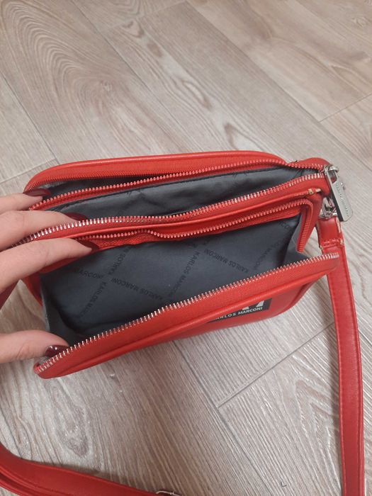 Сумка червоного кольору KARLOS MARCONI