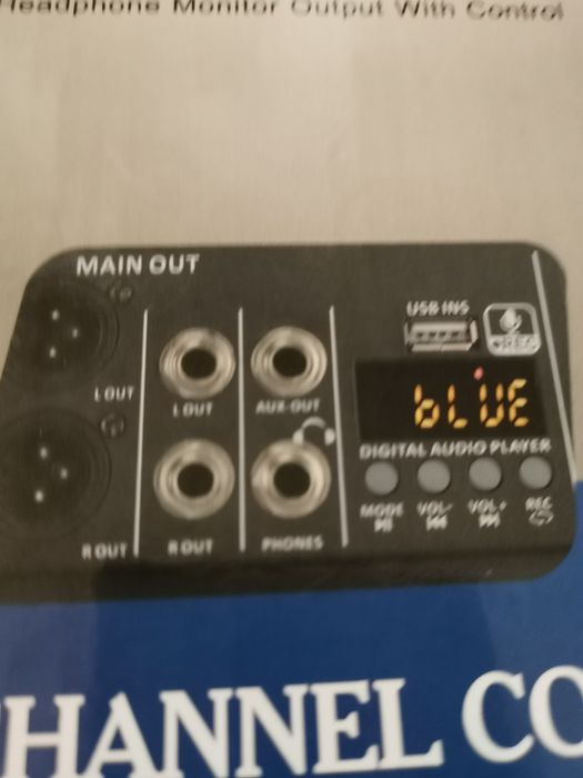 Mesa mistura 4 canais