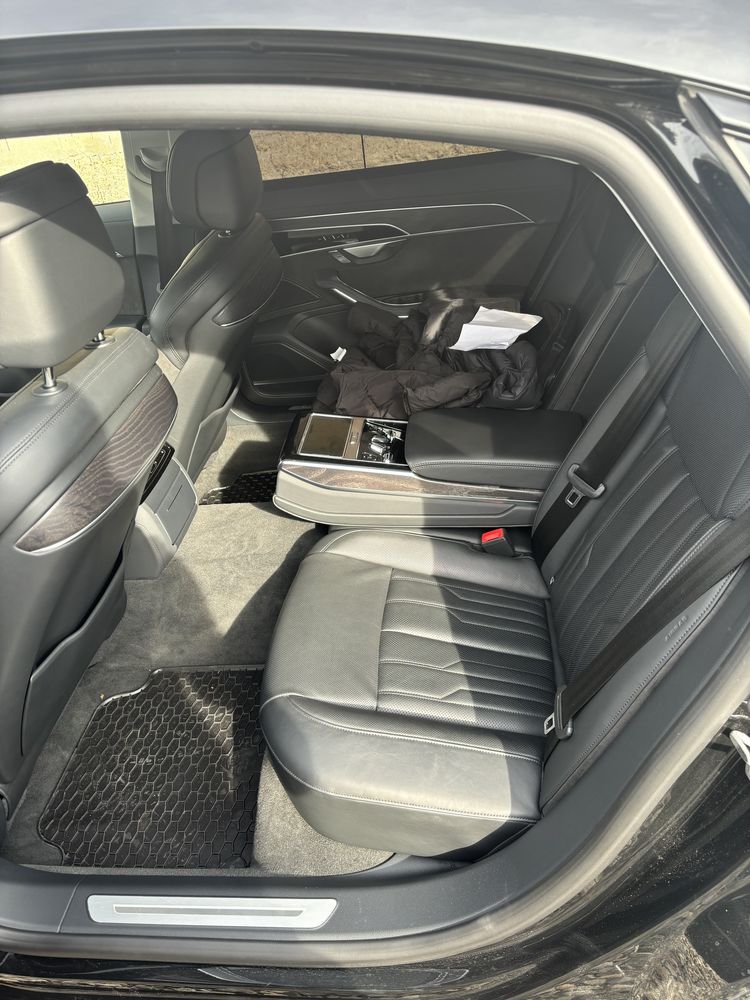 Cesja Leasingu Audi A8 Long Salon PL Bezwypadkowe Matrix masaże B&O